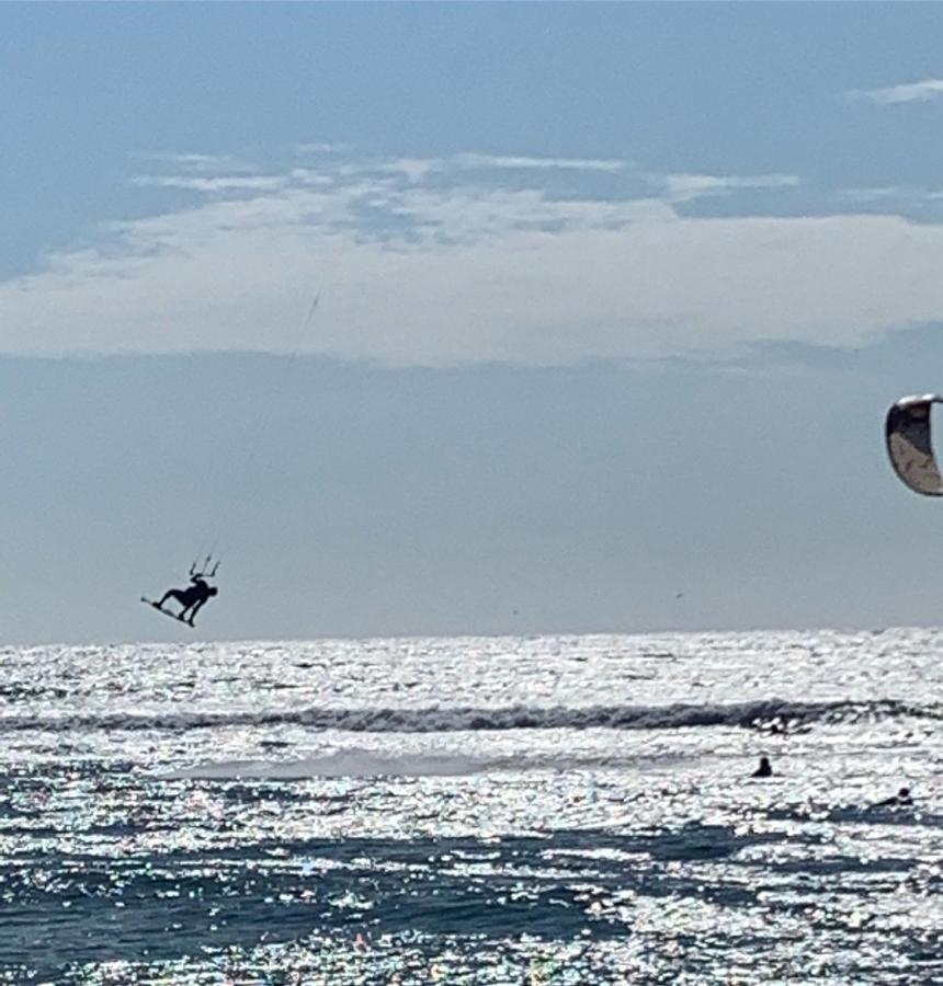 Loki Del Mar Vandrarhem Máncora Exteriör bild